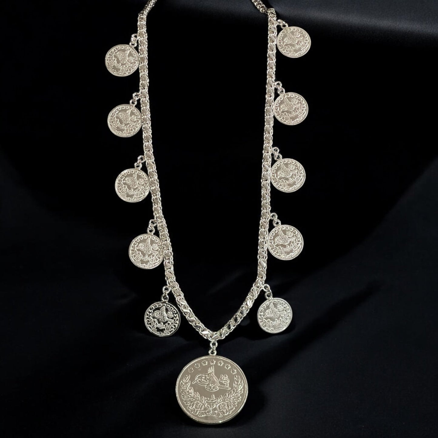 قلادة مخمس مع أنصاص ليرات أصلية فضة نسائي عيار 925