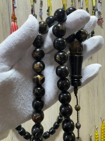 مسباح مرجان اسود طبيعي (يسر)